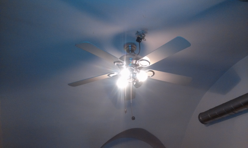 Küche Lampe mit  Ventilator